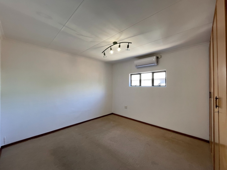 3 Bedroom Property for Sale in Wilkoppies North West